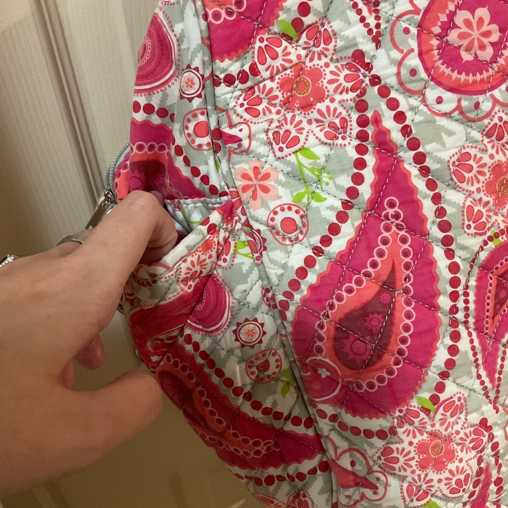 Danielle Morgan Chic Colorful Paisley Travel Bag - Picture 4 of 14